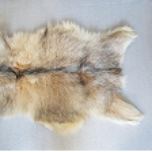Genuine Whole piece of animal Skin fur Size 30" x 20" - Picture 4 of 5